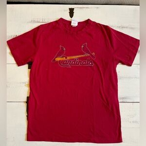 Men/boys size S  Cardinals T shirt